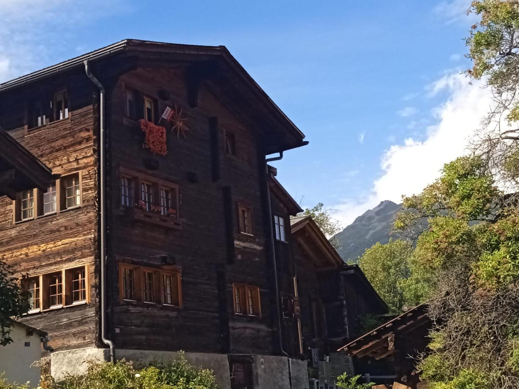 Heimeliges Walliserhaus فيش المظهر الخارجي الصورة